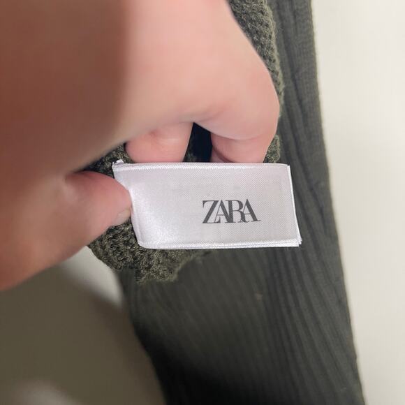 Zara green crop turtleneck knit sweater bell sleeves sz S - Picture 5 of 6